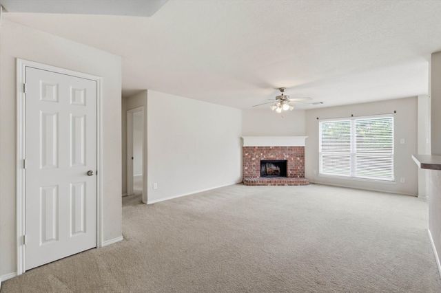 213 Tripp Trail, Denton, TX 76207