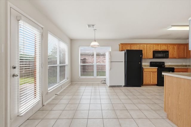 213 Tripp Trail, Denton, TX 76207