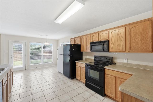 213 Tripp Trail, Denton, TX 76207