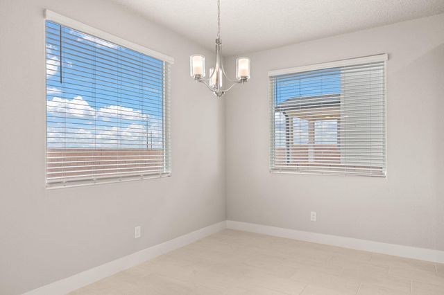 4022 Silver Springs Road NE, Rio Rancho, NM 87144