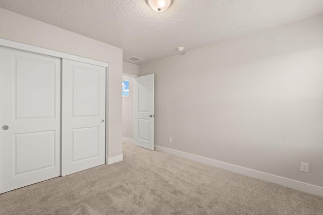 4022 Silver Springs Road NE, Rio Rancho, NM 87144