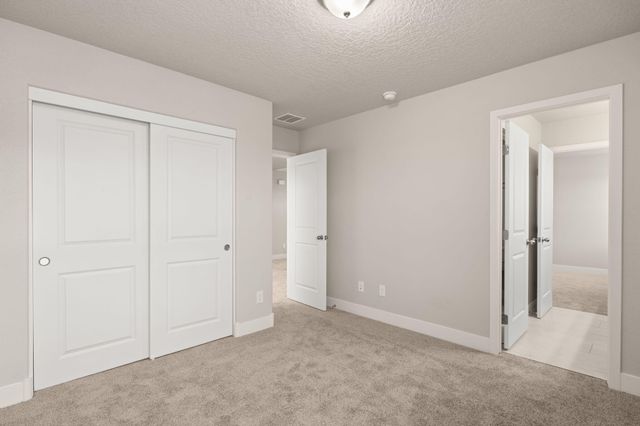 4022 Silver Springs Road NE, Rio Rancho, NM 87144