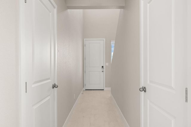 4022 Silver Springs Road NE, Rio Rancho, NM 87144