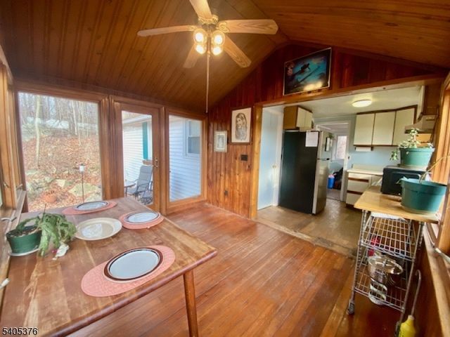 73 W Shawnee Trl, Jefferson Twp., NJ 07885