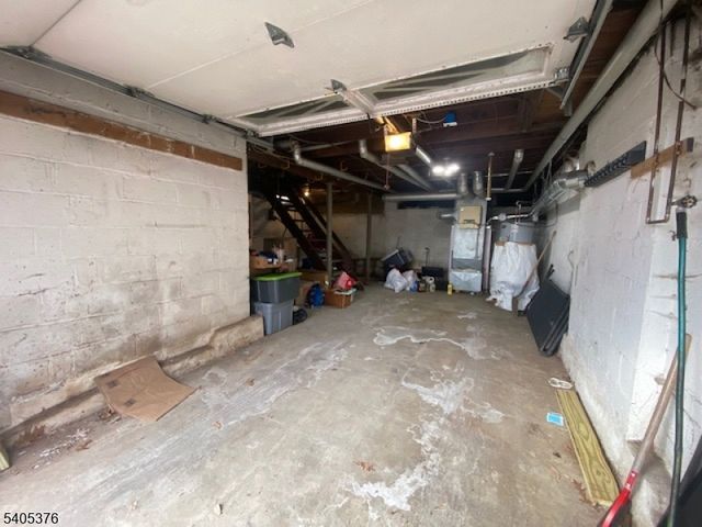 73 W Shawnee Trl, Jefferson Twp., NJ 07885