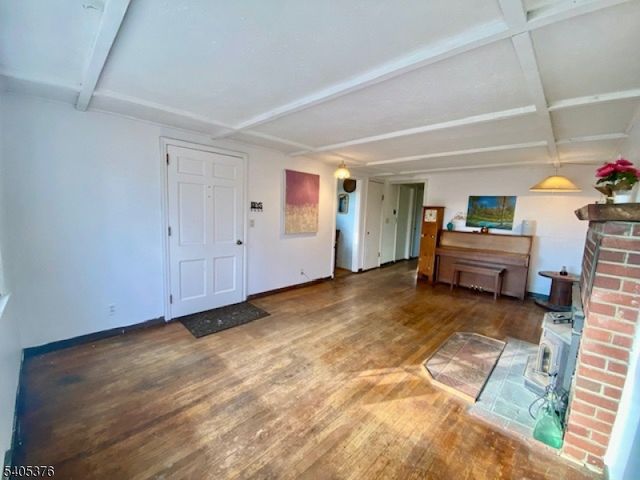 73 W Shawnee Trl, Jefferson Twp., NJ 07885