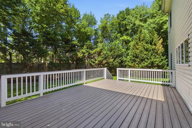 9395 WOLF TRAP CREEK CT, Great Falls, VA 22066