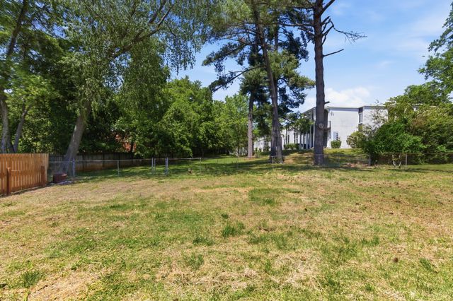 1307 Diana St, Murfreesboro, TN 37130
