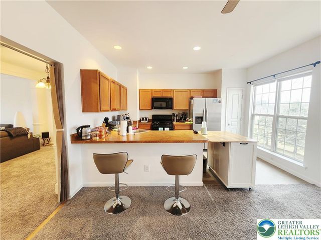 8517 Gateway Road, Upper Macungie Twp, PA 18031