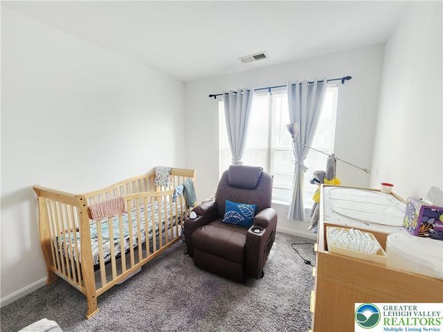 8517 Gateway Road, Upper Macungie Twp, PA 18031