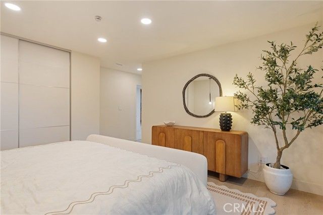 10141 Overhill Drive, Tustin, CA 92705