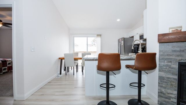 8 Rock Garden Court 1, Bloomington, IL 61704