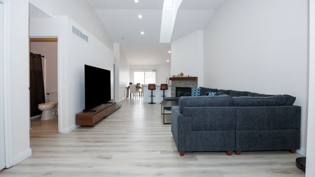 8 Rock Garden Court 1, Bloomington, IL 61704