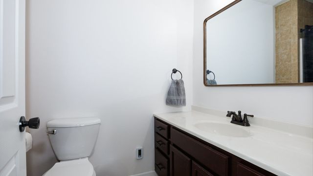 8 Rock Garden Court 1, Bloomington, IL 61704