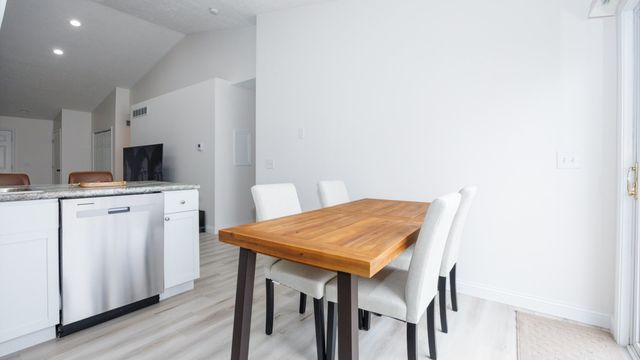 8 Rock Garden Court 1, Bloomington, IL 61704