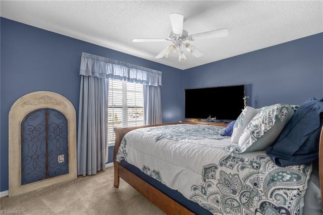 12 Braxton Lane, Thomasville, NC 27360