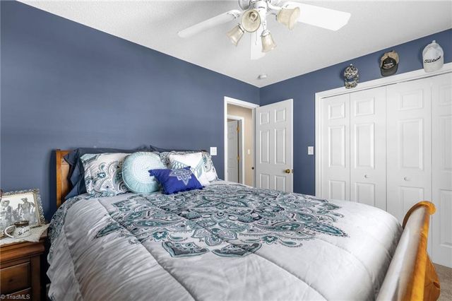 12 Braxton Lane, Thomasville, NC 27360