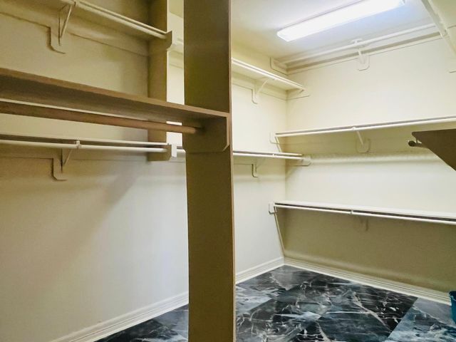 4114 Fisher Lake Drive, Richmond, TX 77406