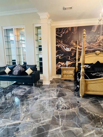 4114 Fisher Lake Drive, Richmond, TX 77406