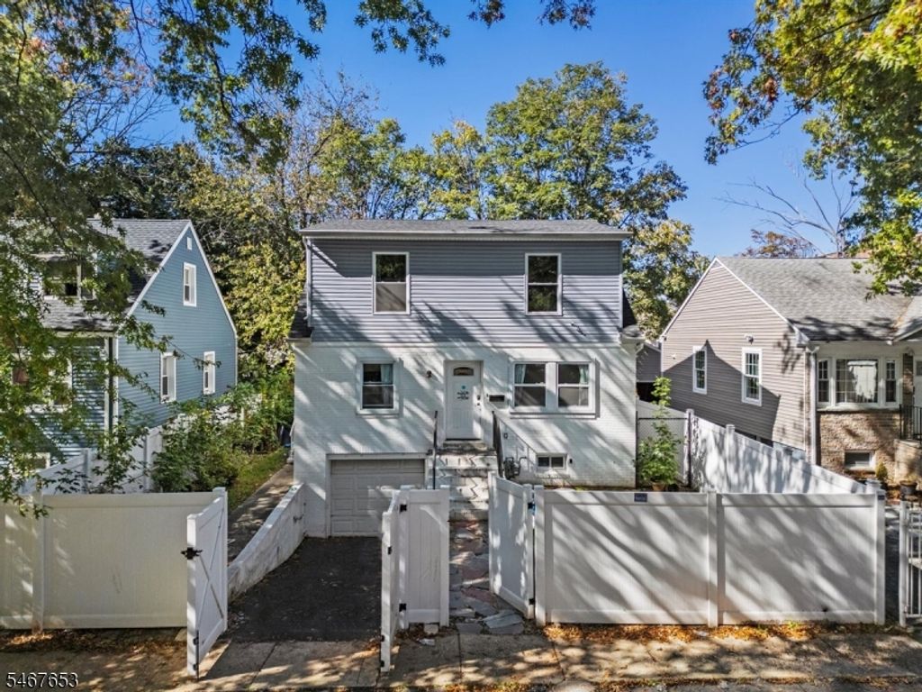 15 Chelsea Ave, East Orange City, NJ 07018 — exterior