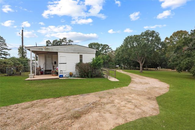 36301 Fm 149 Road, Pinehurst, TX 77362
