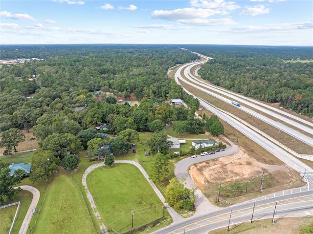 36301 Fm 149 Road, Pinehurst, TX 77362