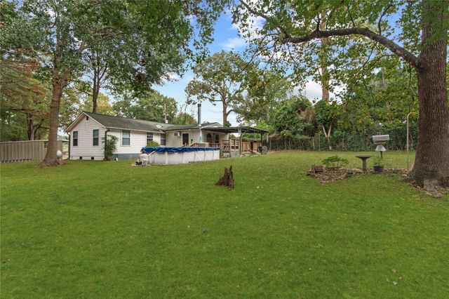 36301 Fm 149 Road, Pinehurst, TX 77362