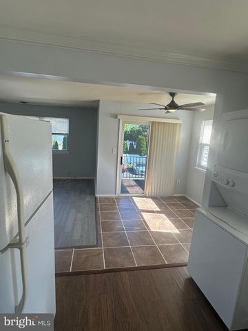 24--6 FLORENCE TOLLGATE PL, Burlington, NJ 08016