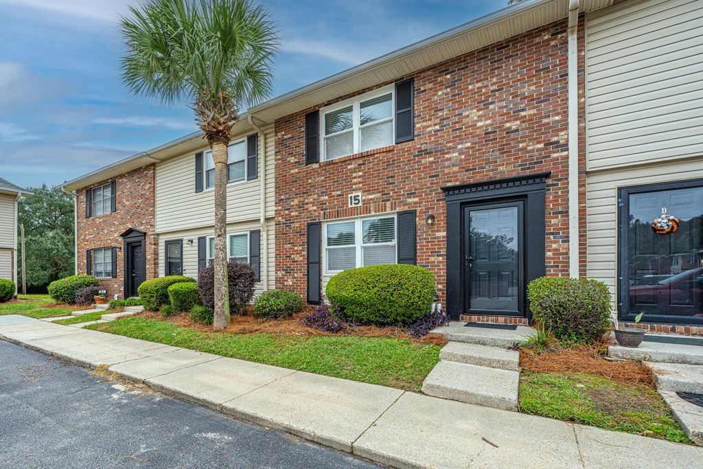 415 Parkdale Drive 15c, Charleston, SC 29414