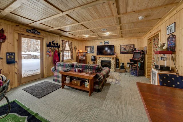 16355 Hunt Club Road, Lake Ann, MI 49650