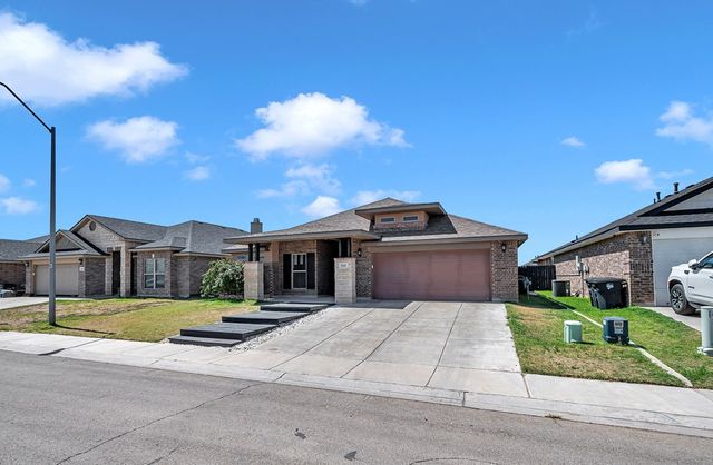 811 E 97th Ct, Odessa, TX 79765