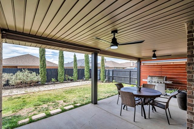 811 E 97th Ct, Odessa, TX 79765