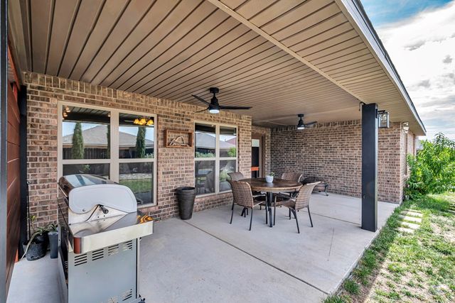 811 E 97th Ct, Odessa, TX 79765