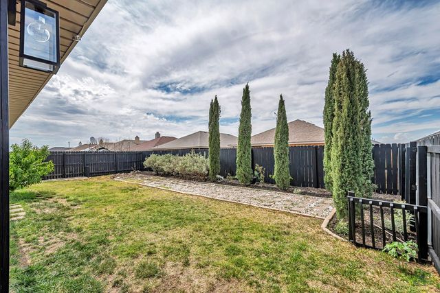 811 E 97th Ct, Odessa, TX 79765