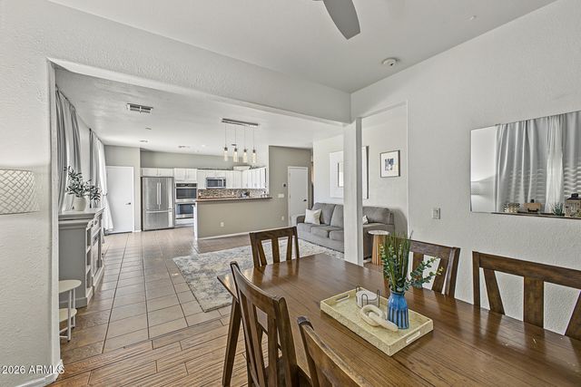 25747 W LYNNE Lane, Buckeye, AZ 85326