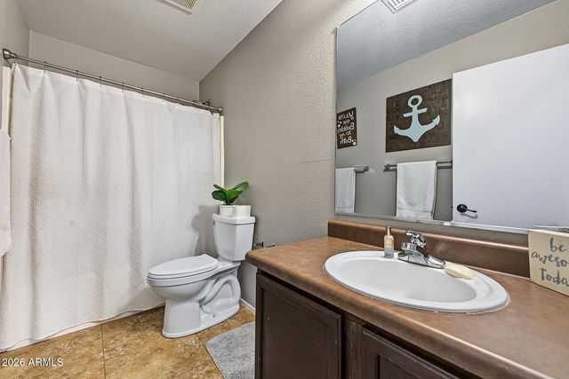 25747 W LYNNE Lane, Buckeye, AZ 85326