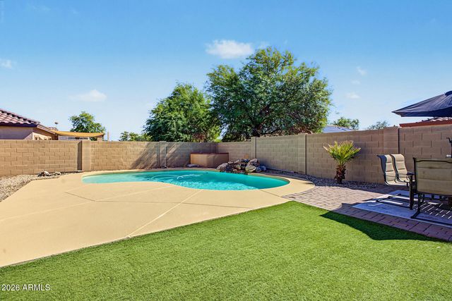 25747 W LYNNE Lane, Buckeye, AZ 85326