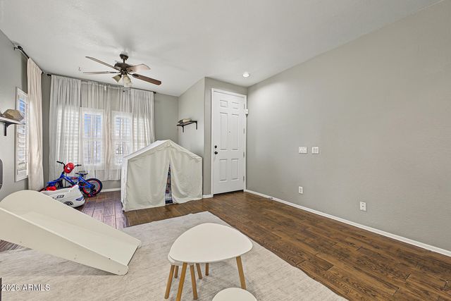 25747 W LYNNE Lane, Buckeye, AZ 85326