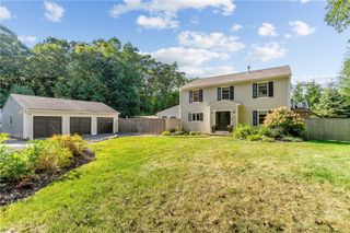 1121 Tillinghast Road, East Greenwich, RI 02818