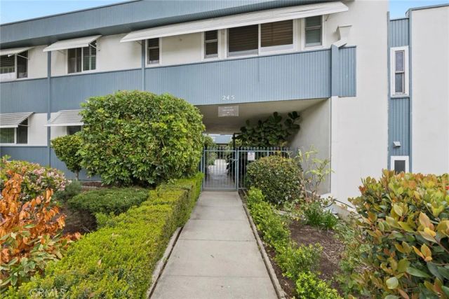 245 Aster Street 7, Laguna Beach, CA 92651