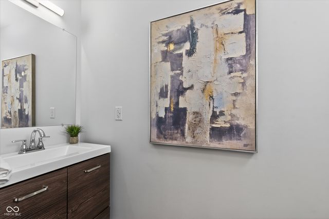 220 Eastern Avenue, Indianapolis, IN 46201