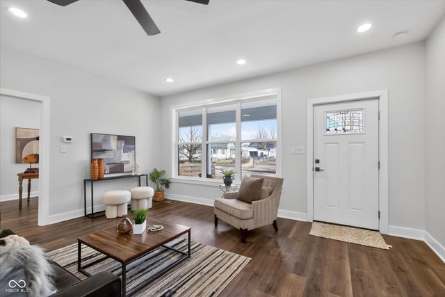 220 Eastern Avenue, Indianapolis, IN 46201