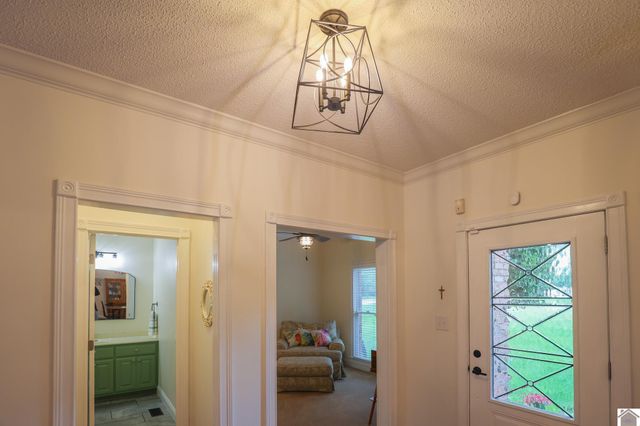 16 Greenwood Place, Paducah, KY 42003