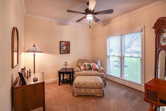 16 Greenwood Place, Paducah, KY 42003