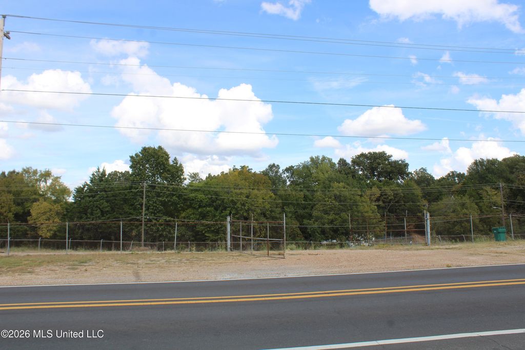 9040 Hwy. 178, Olive Branch, MS 38654 — exterior