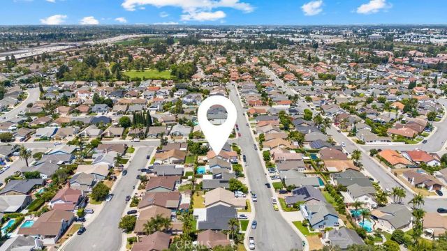 937 Carnation, Costa Mesa, CA 92626