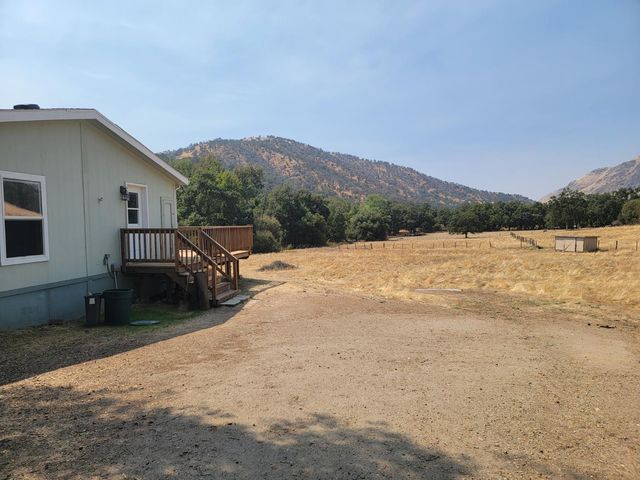 37041 Dunlap Road, Yokuts Valley, CA 93675