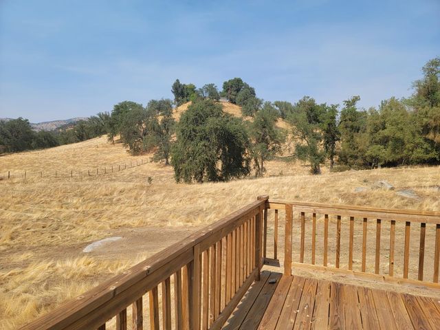37041 Dunlap Road, Yokuts Valley, CA 93675