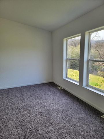 37041 Dunlap Road, Yokuts Valley, CA 93675