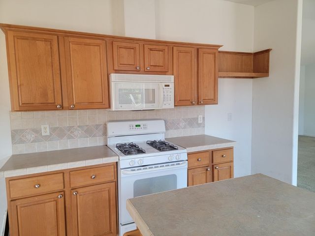 37041 Dunlap Road, Yokuts Valley, CA 93675